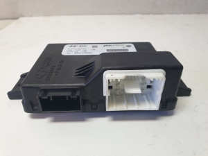 Kia Sorento (2014–2026) Trunk lid control module 81870P2100 - 2