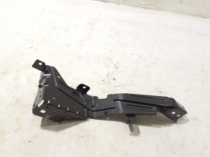 VOLVO XC40 (2017–2026) Headlight frame (glasses) 32377056 - 2