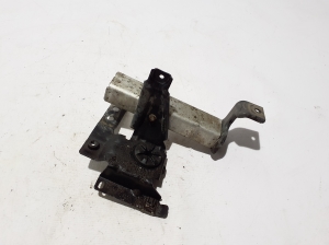 Mercedes Benz GLE-Class 167 (2019–2026) Shock absorber for front bumper beam A1676209800 - 3