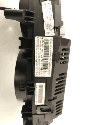 Mercedes Benz C-Class 204 (2007–2014) Mērinstrumentu panelis - 3