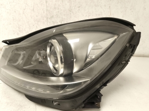 Mercedes Benz C-Class 204 (2007–2014) Esituli A2048204539 - 2