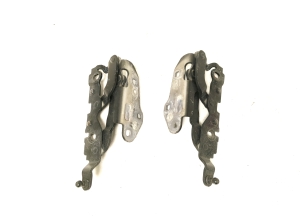 Mercedes Benz C-Class 204 (2007–2014) Hood hinge - 4