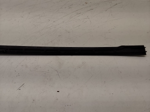 BMW IX3 G08 (2021–2026) Windshield pillar outer molding 7399032 - 6