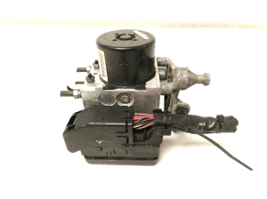 Mercedes Benz C-Class 204 (2007–2014) ABS plokk A2044316912 - 3