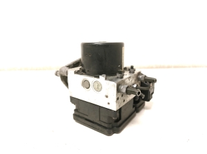 Mercedes Benz C-Class 204 (2007–2014) ABS plokk A2044316912 - 6