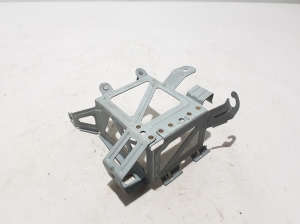 Mercedes Benz GLE-Class 167 (2019–2026) Sonstiger Halter A1675450500 - 2