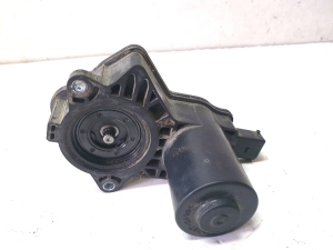 Kia Sorento (2014–2026) Bremssattelmotor hinten C810A1100E - 2