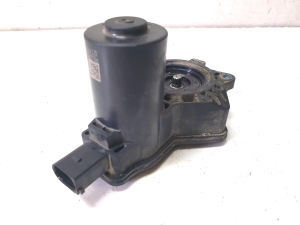 Kia Sorento (2014–2026) Bremssattelmotor hinten C810A1100E - 5