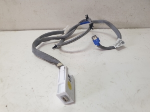 Kia Sorento (2014–2026) USB port 96120P2000 - 2