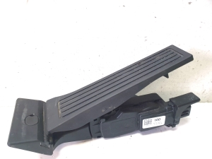 Kia Sorento (2014–2026) Gaspedal 32414400 - 2