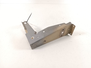 Porsche Panamera 970 (2009–2016) Front fender bracket 97050435602 - 2