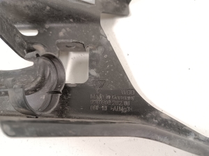 Porsche Panamera 970 (2009–2016) Front fender bracket 97061020200 - 2