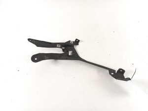 Halter Kotflügel vorne - 97061020200