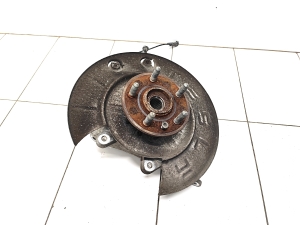 Tesla Model S S (2012–2026) Hinterradnabe 1058540-00-B - 4