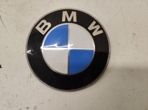 Emblem - 8132375