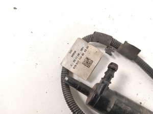 Porsche Panamera 970 (2009–2016) Front headlight washer motor 97062450200 - 2