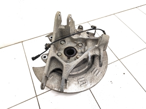 Tesla Model S S (2012–2026) Hinterradnabe 1058539-00-B - 3