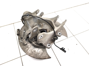 Tesla Model S S (2012–2026) Hinterradnabe 1058539-00-B - 4
