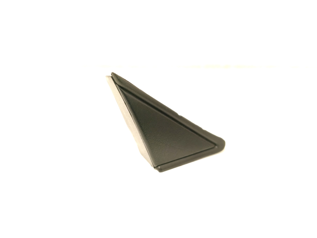 Kia Sportage (2010–2016) Mirror triangle trim
