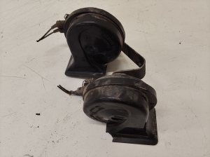 Volkswagen Passat B5 (1997–2005) Horn 0092018 - 4