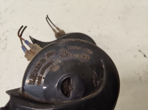 Volkswagen Passat B5 (1997–2005) Horn 0092018 - 5