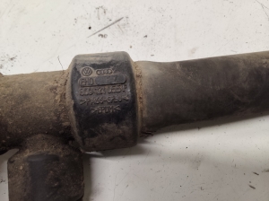 Volkswagen Passat B5 (1997–2005) Wasserschlauch Kühler 8D0121055F - 4