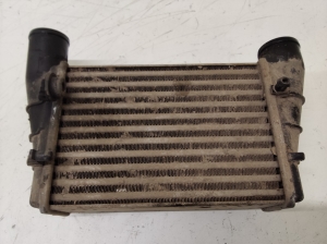 Volkswagen Passat B5 (1997–2005) Intercooler 058145805 - 3