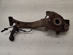 Volkswagen Passat B5 (1997–2005) Radnabe Vorderrad 8D0407257AL