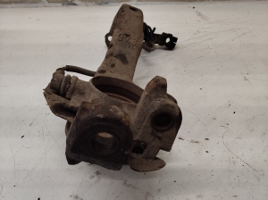 Volkswagen Passat B5 (1997–2005) Radnabe Vorderrad 8D0407257AL - 2