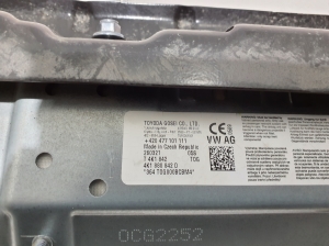 AUDI A6 C8 (2018–2025) Põlveturvapadi 4K1880842D - 3