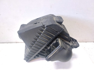 Air filter housing - 28240P2000