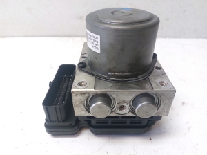 Kia Sorento (2014–2026) ABS bloks 58900P2300 - 3
