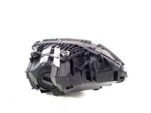 Mercedes Benz C-Class 206 (2021–2026) Esituli A2069068204 - 9