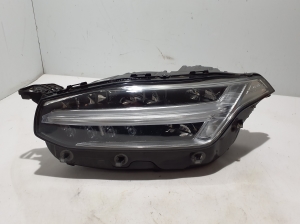 Scheinwerfer vorne - 31655702