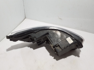 RENAULT Trafic III (2014–2022) Headlight 260601790R - 2
