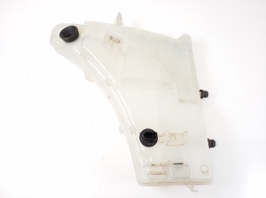 Porsche Panamera 970 (2009–2016) Front washer fluid reservoir 97052830100 - 3
