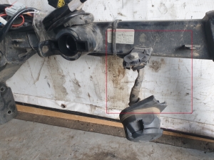 Kia Sorento (2014–2026) Tow hitch and its parts - 3