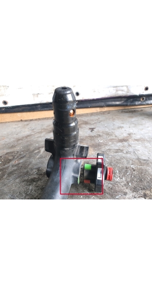 Kia Sorento (2014–2026) Tow hitch and its parts - 6