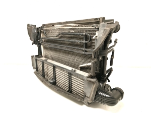 Mercedes Benz C-Class 204 (2007–2014) Ensemble de radiateurs et ses pièces A0995002703 - 4