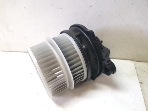 Kia Sorento (2014–2026) Salongi puhuri mootor F00S3B2620 - 2