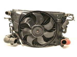 Mercedes Benz C-Class 204 (2007–2014) Radiatoru komplekts un tā detaļas A0995002703 - 5