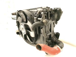 Mercedes Benz C-Class 204 (2007–2014) Radiatoru komplekts un tā detaļas A0995002703 - 9