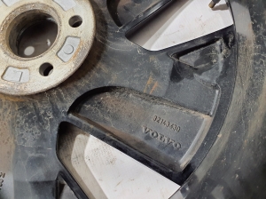 VOLVO C 40 I (2022–2026) Riteņa disks 32143630 - 2
