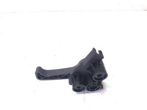 Kia Sorento (2014–2026) Hood release handle (interior) 811812B000 - 3