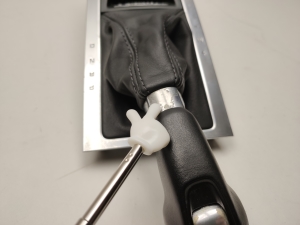 Porsche Macan (2014–2026) Gear lever trim 95B863419 - 3