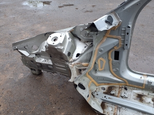 VOLVO XC90 (2015–2024) Eesmine tugijalg 32377205 - 2