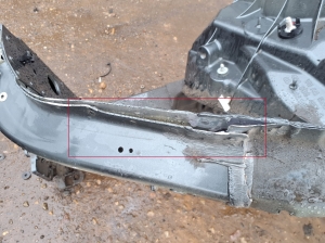 AUDI Q8 (2018–2026) Front outrigger 4M0805151 - 2