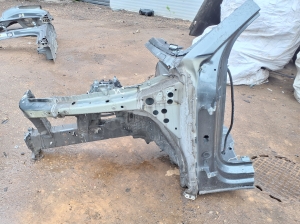 Front outrigger - 4M0805151