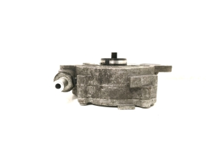 Volkswagen Touran II (2010–2015) Vaakumpump 03L145100F - 5