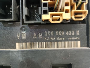 Volkswagen Passat B6 (2005–2010) Comfort control module 3C0959433K - 4